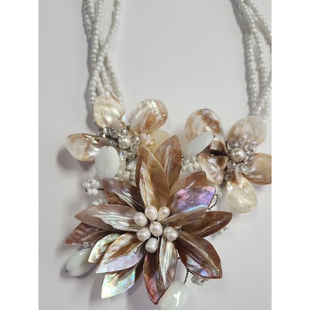 Vincero Shell And Pearl Statement Necklace